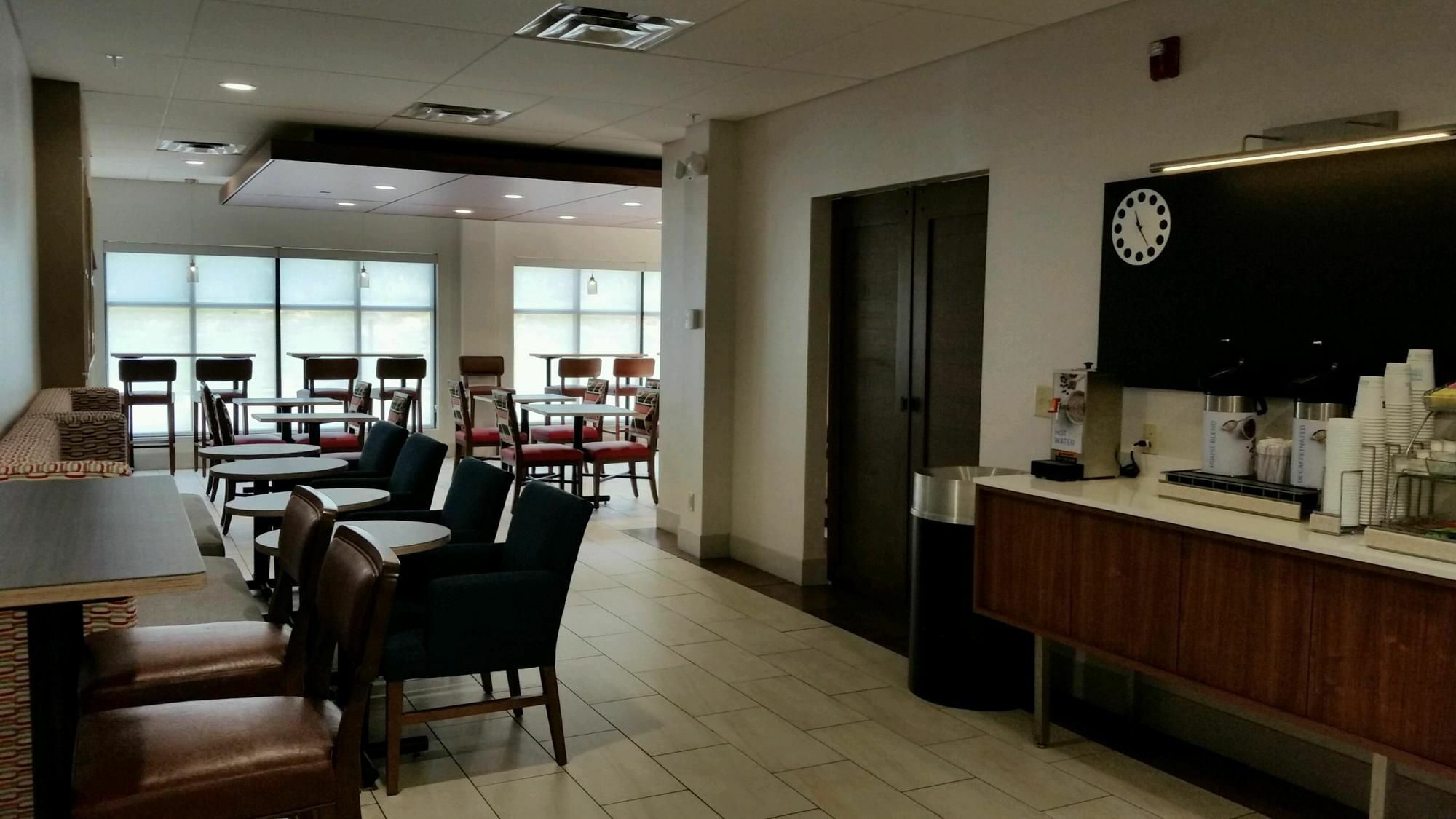 Holiday Inn Express Knoxville-Strawberry Plains By Ihg Kültér fotó