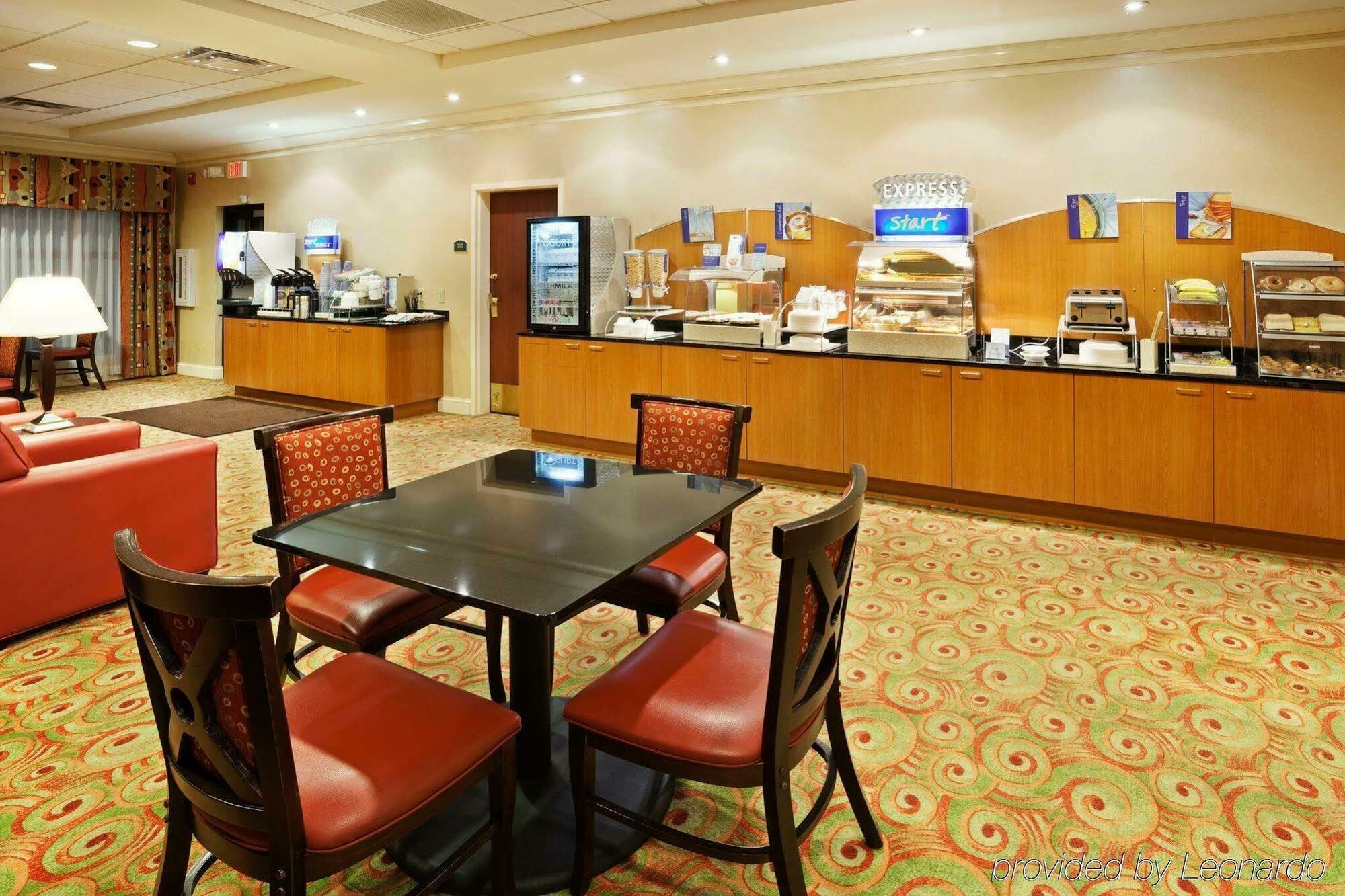 Holiday Inn Express Knoxville-Strawberry Plains By Ihg Kültér fotó